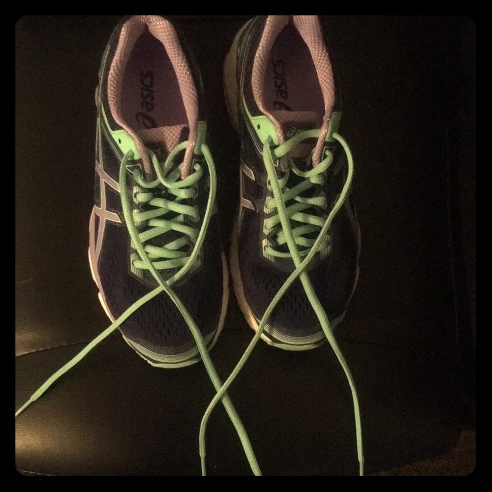 ASICS Duomax running shoes